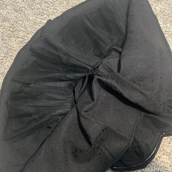 Off Shoulder cute Black Dress - Picture 5 of 5